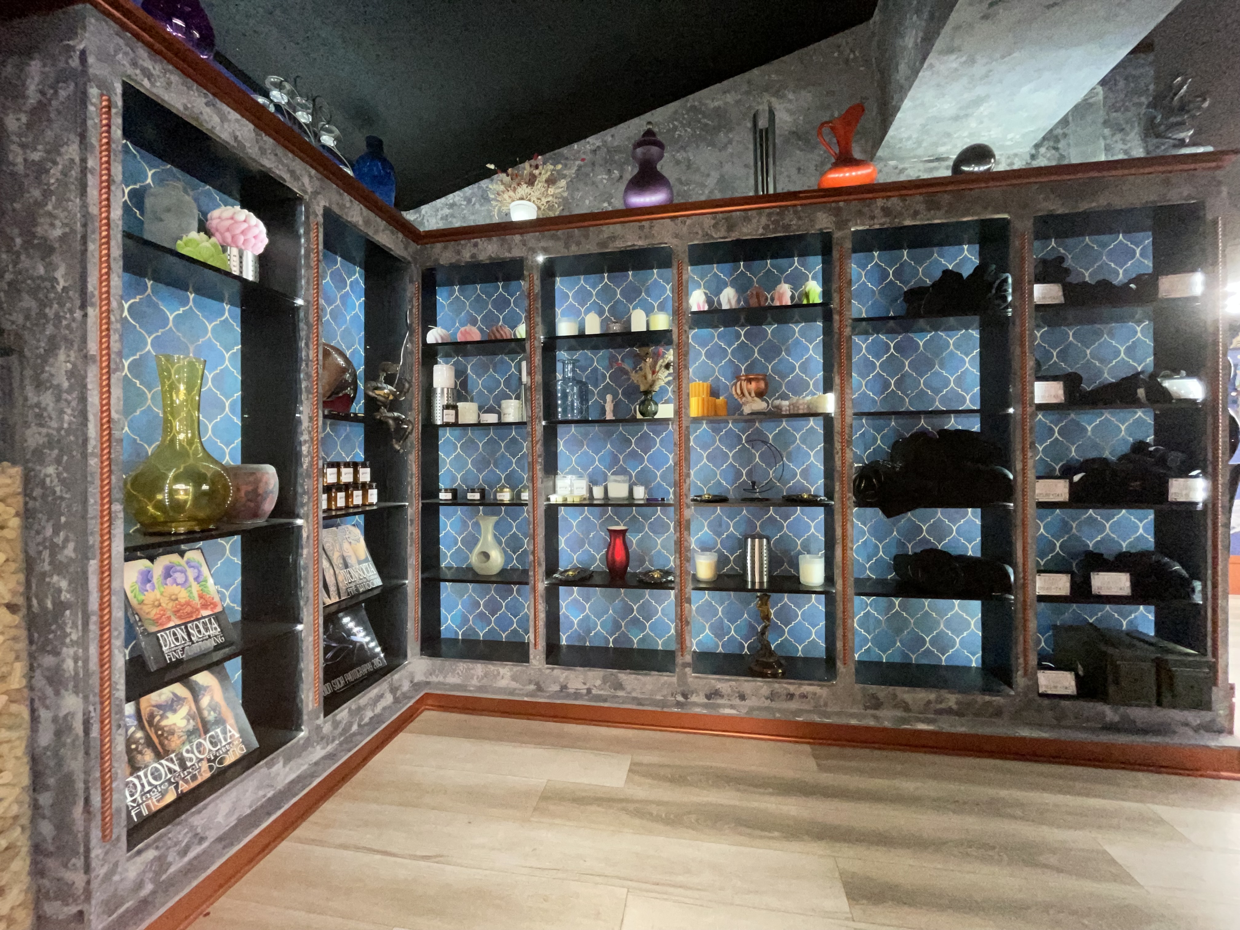 Ambiance at Magic Circle Tattoo - Bay City MI Professional and Welcoming Tattoo Studio Environment